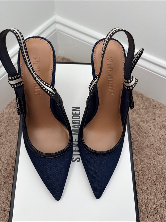 Steve Madden Shoes - Steve Madden Navy Pointed Slingback Heels with Contrast Strap